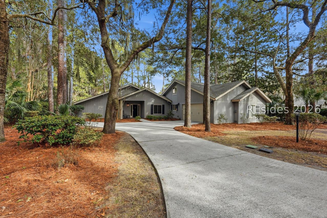 67 Forest Dr., Hilton Head Island, SC 29928