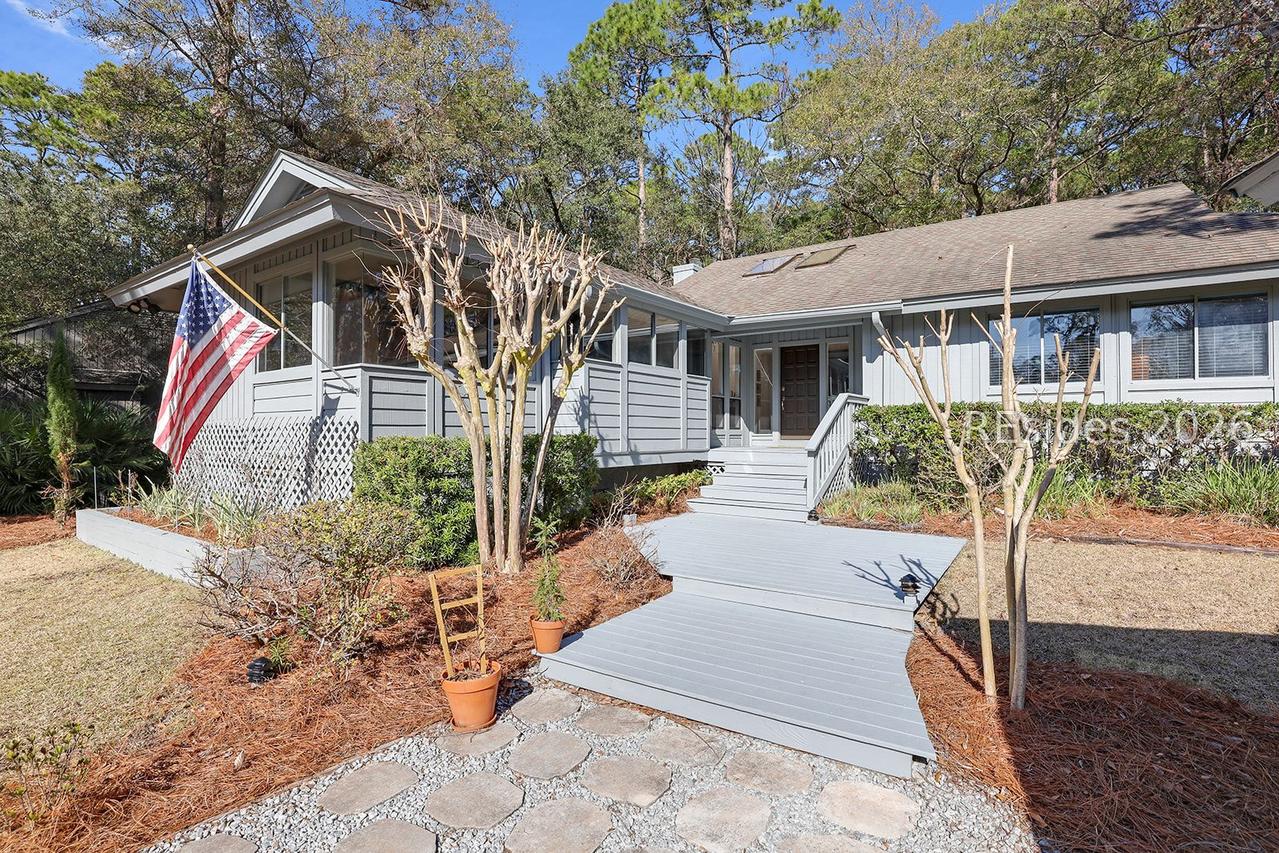 19 Newhall Rd., Hilton Head Island, SC 29928