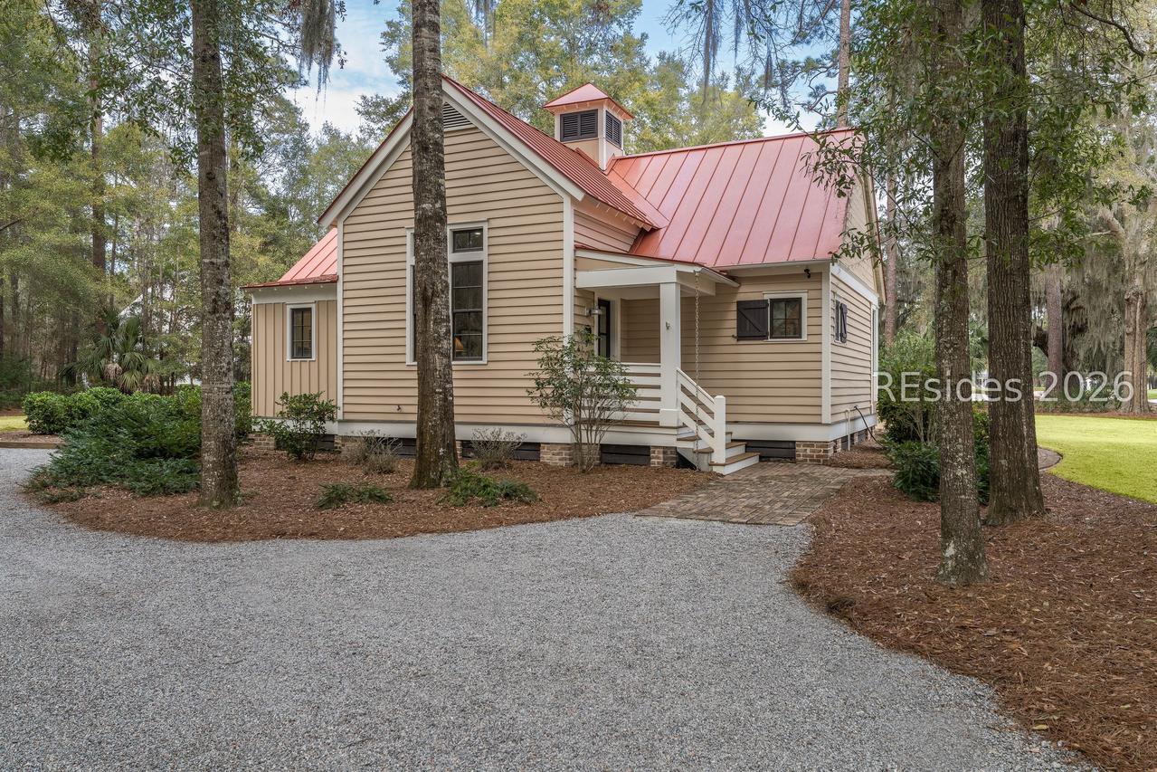 6 Greenleaf Rd., Bluffton, SC 29910