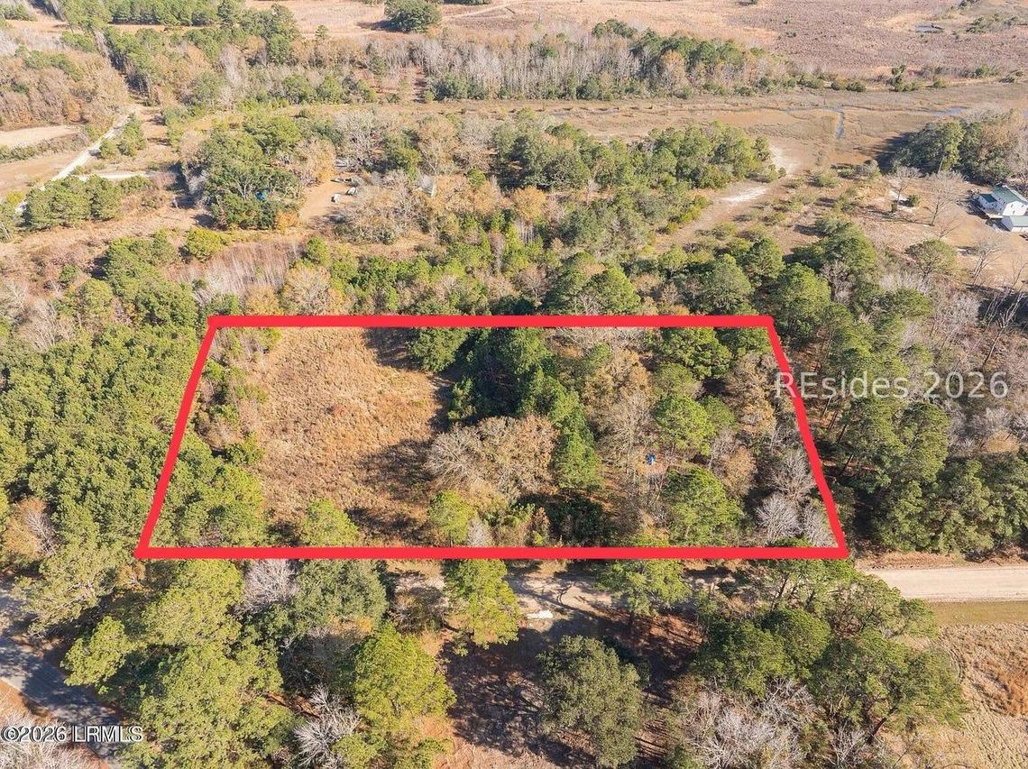 15 and 19 Oakhurst Rd., Seabrook, SC 29940