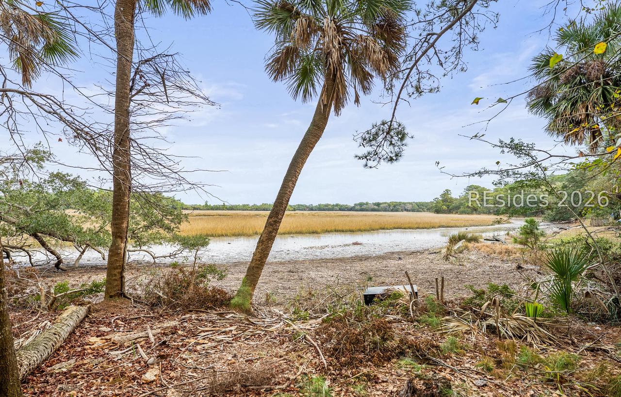 14 Palm Point Rd., Beaufort, SC 29907