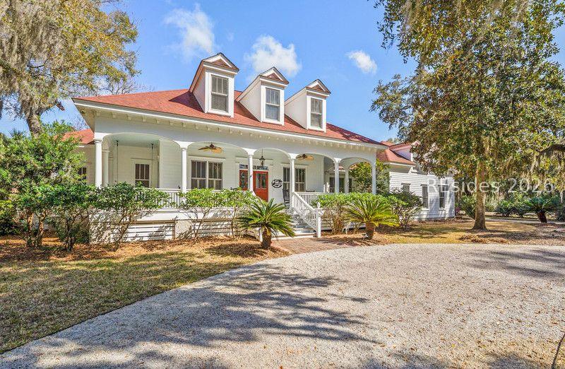 2 Ridge Rd., Beaufort, SC 29907