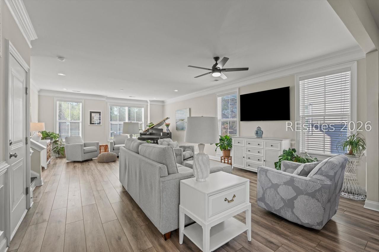 61 Hammock Oaks Cir., Hilton Head Island, SC 29926