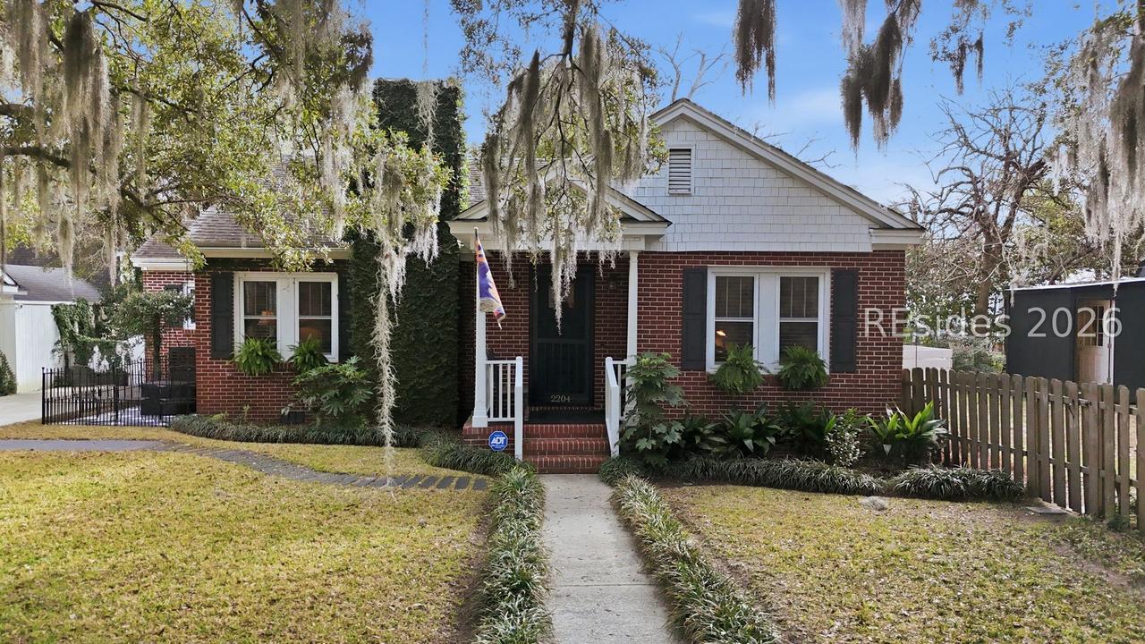 2204 North St., Beaufort, SC 29902