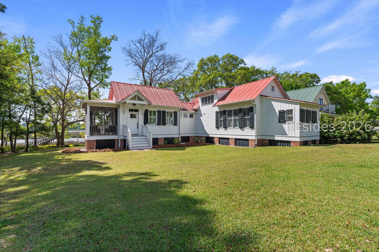 206 Marsh Pointe Dr., Sheldon, SC 29941