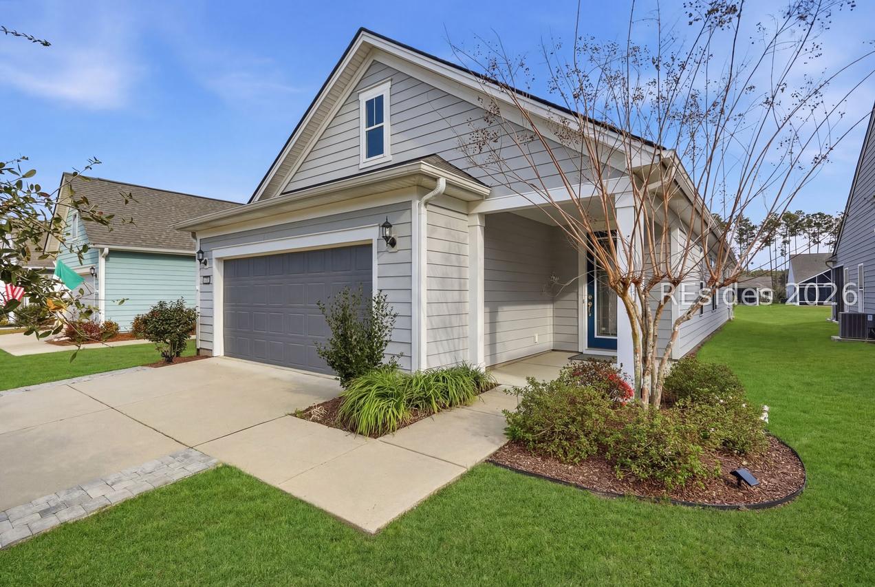 452 Blue Jay Ln., Okatie, SC 29909