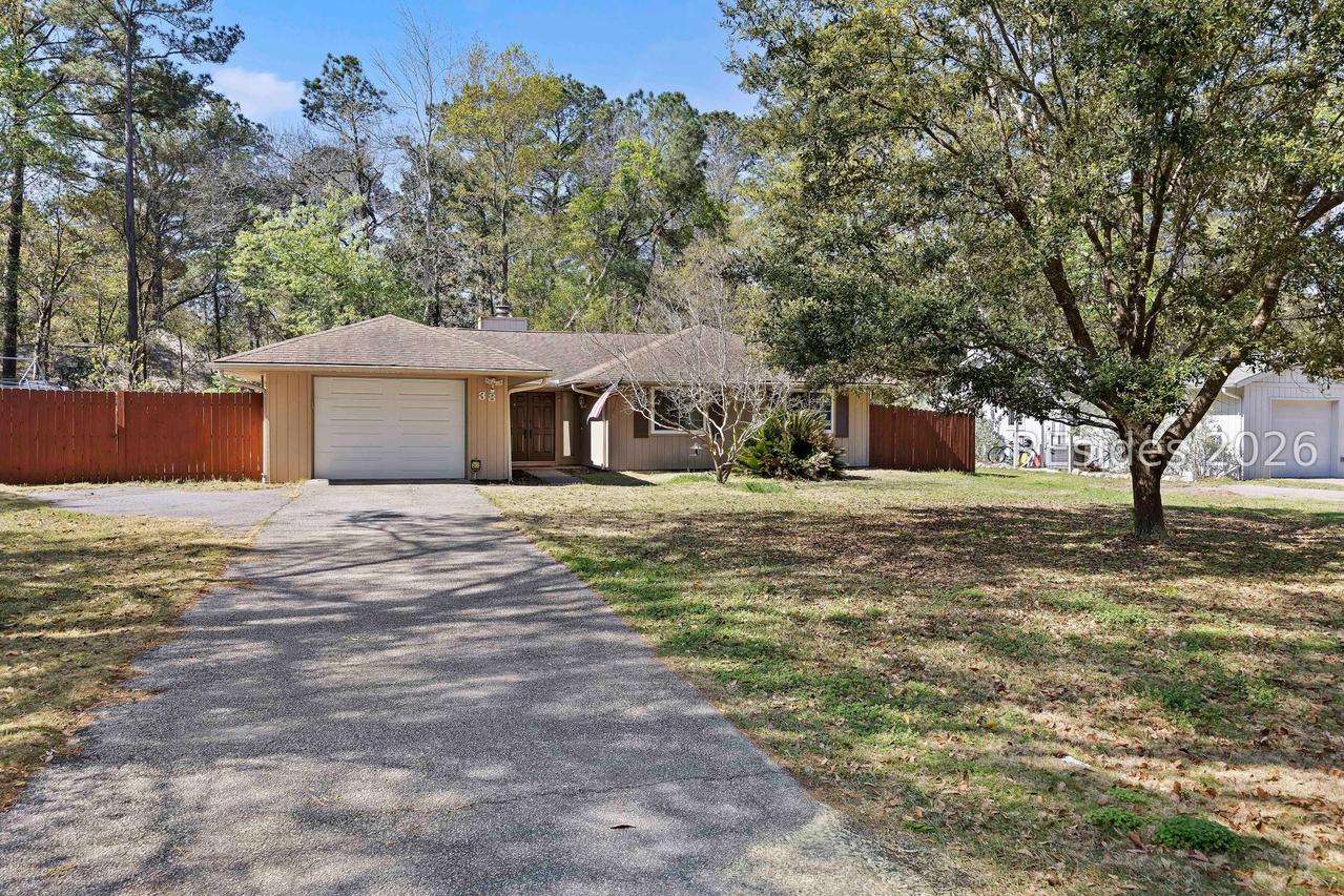 38 Squiresgate Rd., Hilton Head Island, SC 29926