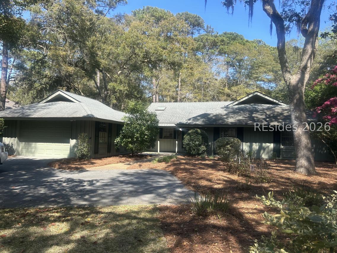 11 Deer Run Ln., Hilton Head Island, SC 29928