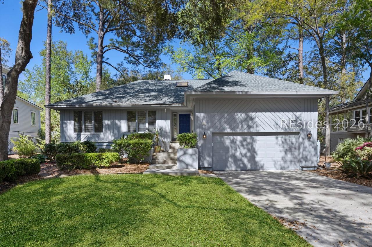 11 Coquina Rd., Hilton Head Island, SC 29928