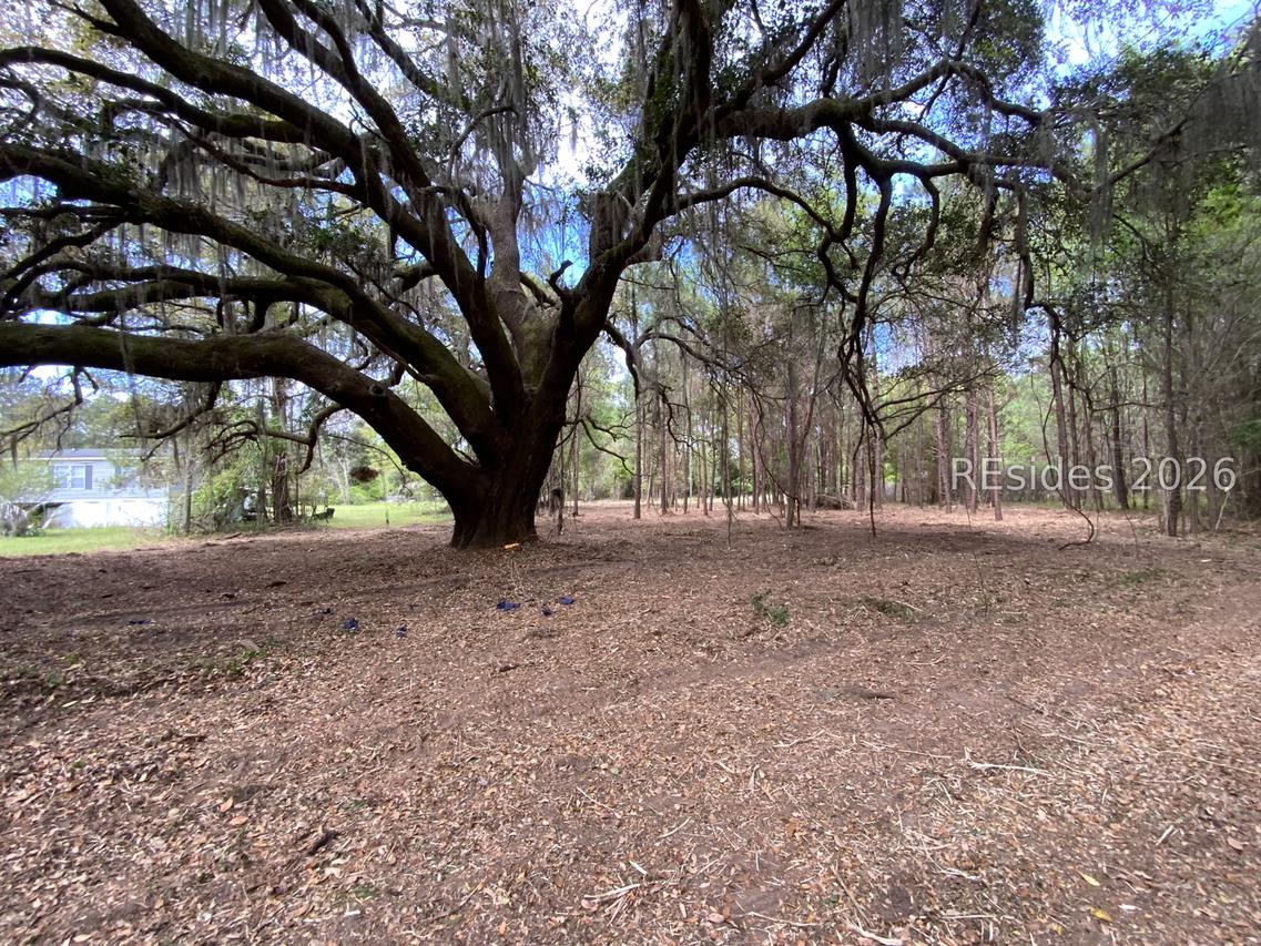 33 Pearl Harbour Dr., St Helena Island, SC 29920