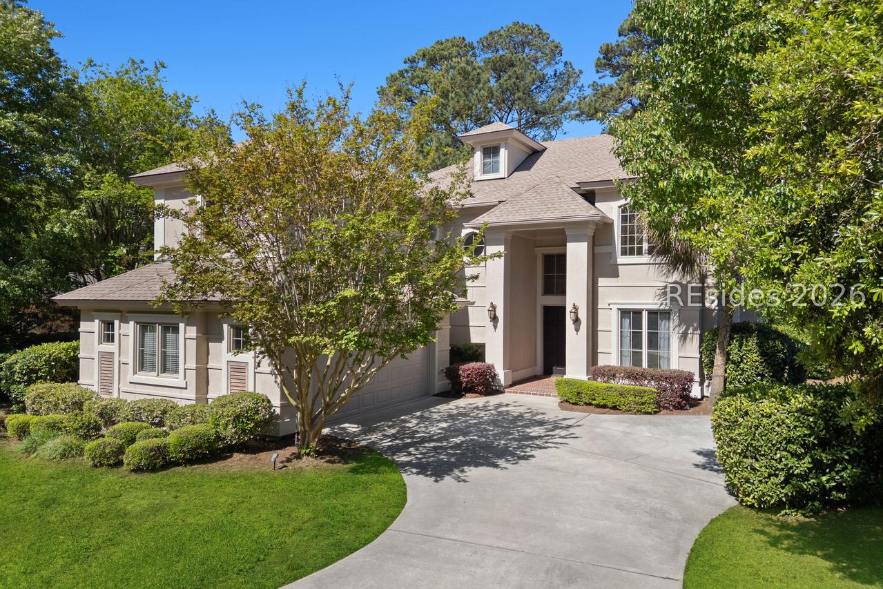 10 Manor Court Ln., Hilton Head Island, SC 29926