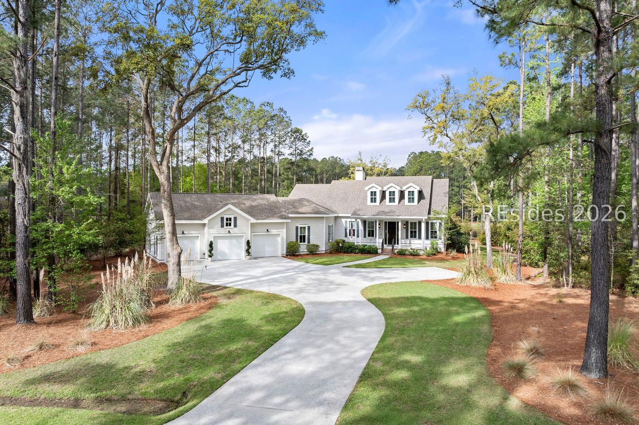 8 Foxchase Ln., Bluffton, SC 29910
