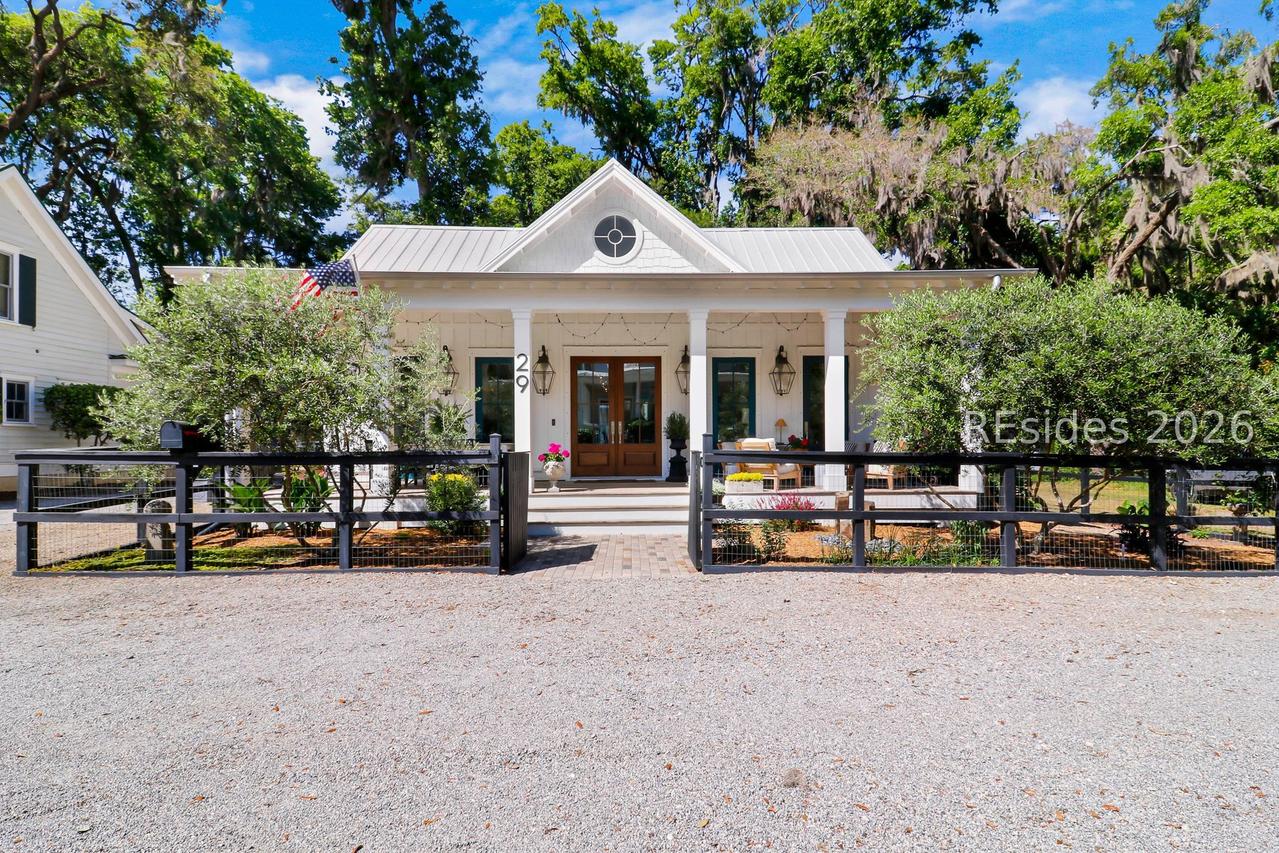 29 Lawton St., Bluffton, SC 29910