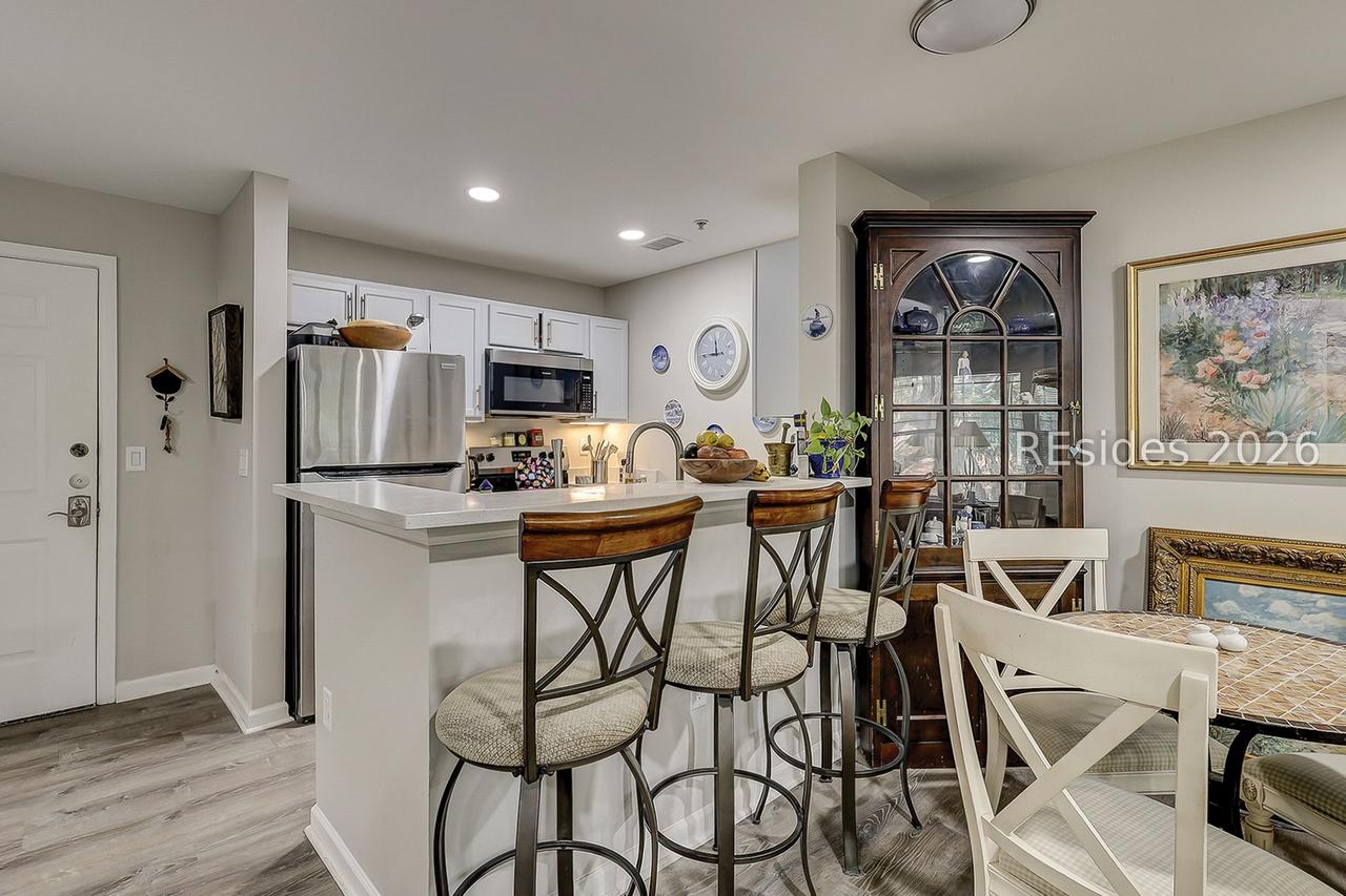 70 Helmsman Way #1418, Hilton Head Island, SC 29928