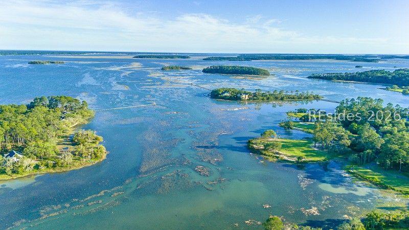 35 Wee Rd., Hilton Head Island, SC 29926