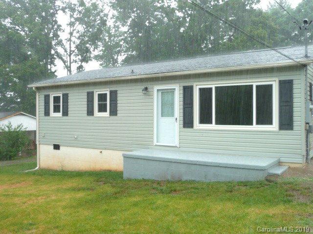 128 Piercy Ave., Morganton, NC 28655