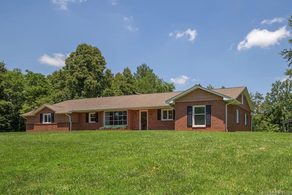 719 Pete Brittain Rd, Morganton, NC 28655