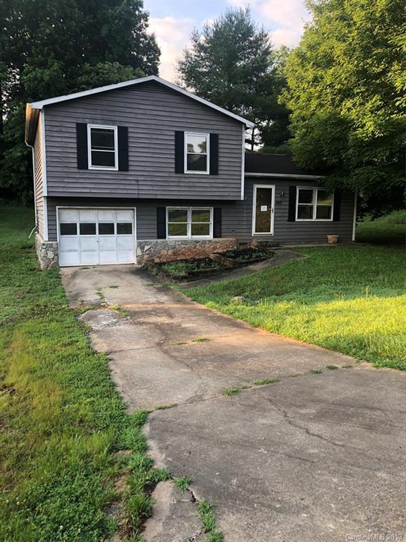 100 Quail Dr, Morganton, NC 28655