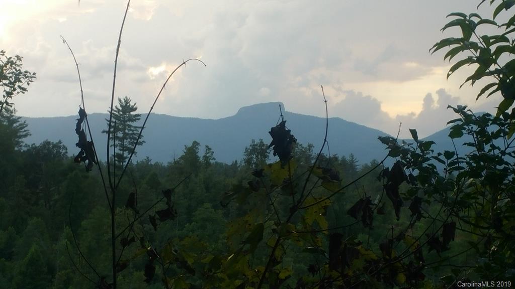 2465 Hollybrook Dr, Morganton, NC 28655