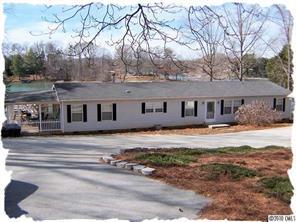 4267 Barbrick St., Sherrills Ford, NC 28673