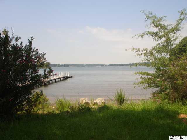 18941 Brigadoon Pl., Cornelius, NC 28031