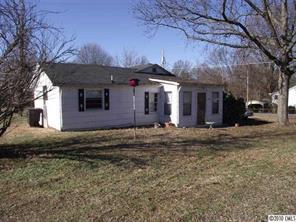 417 Shinnville Rd., Mooresville, NC 28115