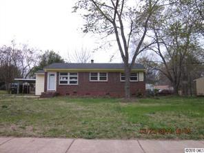 2045 Choyce Cir., Charlotte, NC 28217