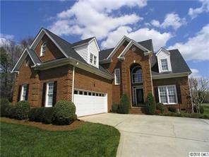 2715 Dogleg Ct., Matthews, NC 28104