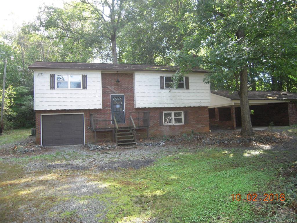 1998 Goodman Lake Rd, Morganton, NC 28655