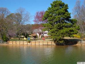 265 Gainswood Dr., Mooresville, NC 28117