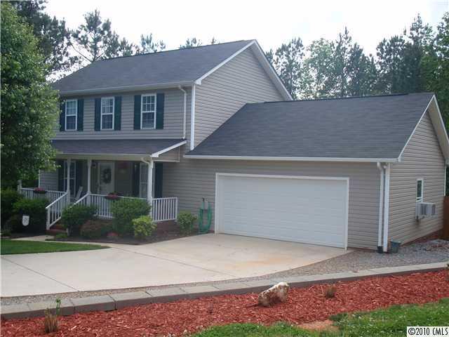7533 Bimini Ct., Sherrills Ford, NC 28673