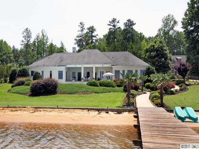 173 Wilson Lake Rd., Mooresville, NC 28117
