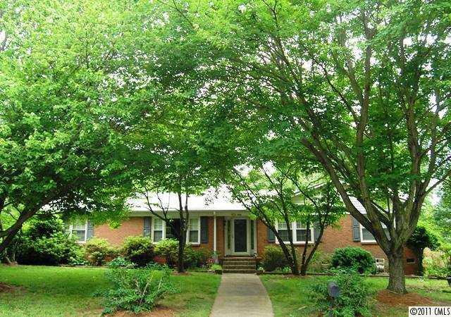 706 Norman Dr., Mooresville, NC 28115