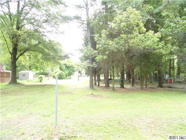 20406 Queens St., Cornelius, NC 28031