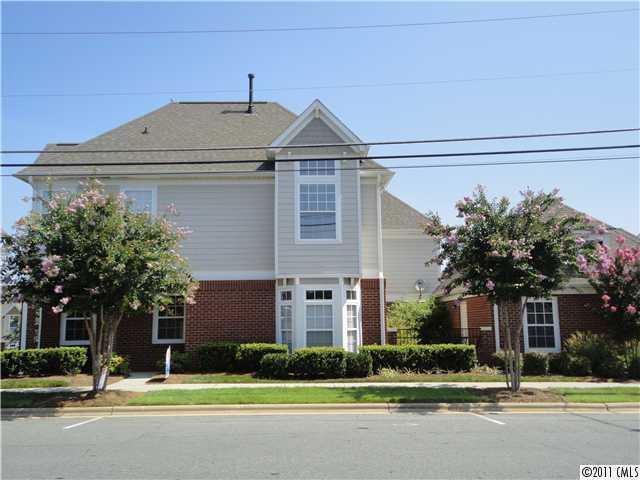 905 Central Park Cir., Davidson, NC 28036