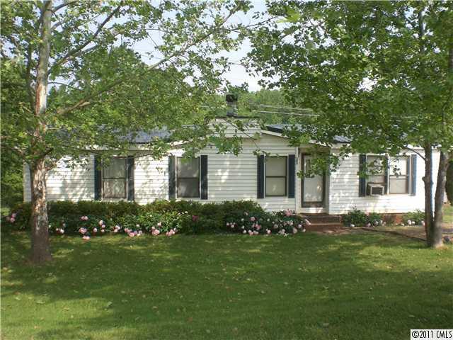 185 Suzanne Ln., Statesville, NC 28677