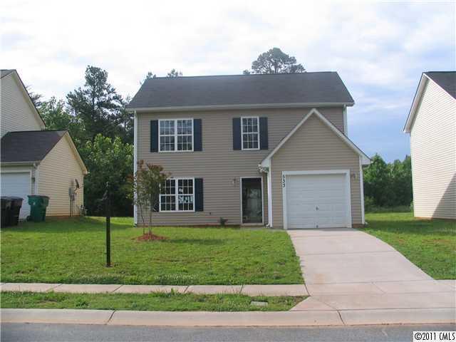 533 Stillgreen Ln., Charlotte, NC 28214