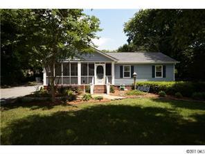 3921 Belcross Dr., Charlotte, NC 28205