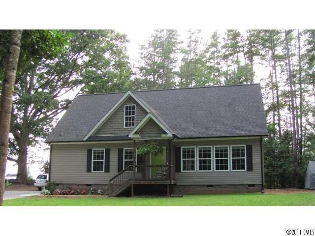 231 Ingleside Farm Rd., Denver, NC 28037