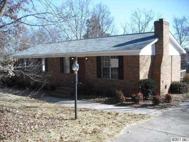 15350 S Catawba Cir., Matthews, NC 28104