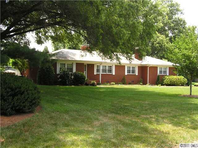 8630 Ira Flowe Rd., Charlotte, NC 28227