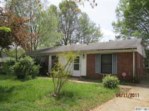 517 Dedmon Dr., Charlotte, NC 28216