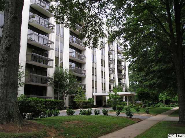 2222 Selwyn Ave. #201, Charlotte, NC 28207