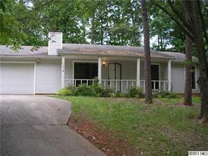 6524 E Lake Forest Rd., Charlotte, NC 28227