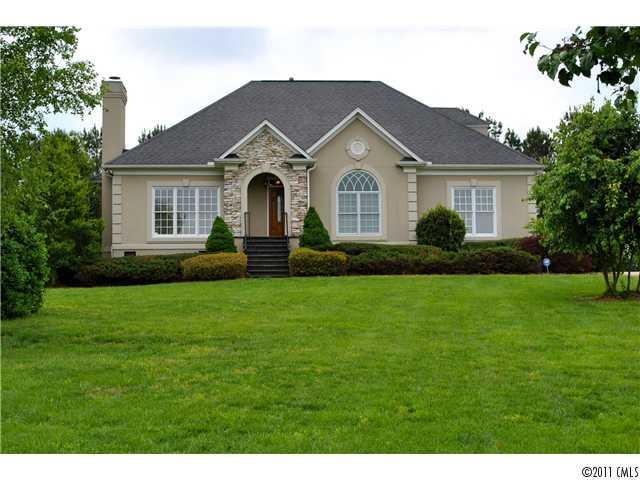 7001 High Meadow Dr., Weddington, NC 28104