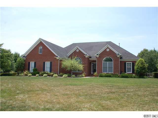 208 Belvedere Ln., Waxhaw, NC 28173