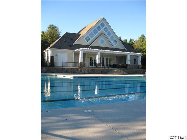 8908 Hillstone Ct. #184, Sherrills Ford, NC 28673