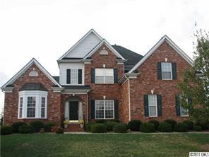 801 Castlestone Ln., Matthews, NC 28104