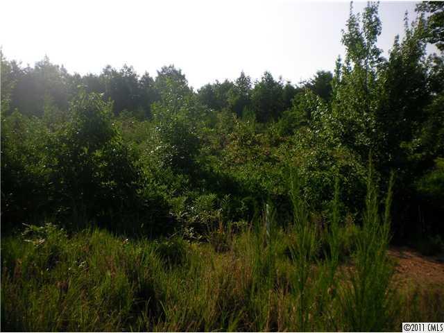 2209 Pinnacle View Dr., Gastonia, NC 28086