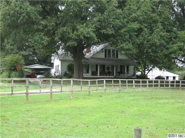 2776 Amity Hill Rd., Statesville, NC 28677